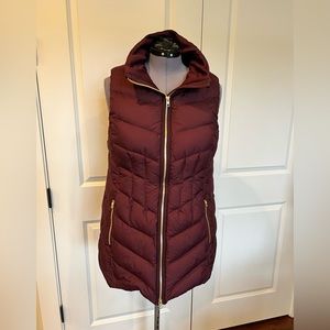 Athleta down vest, size L